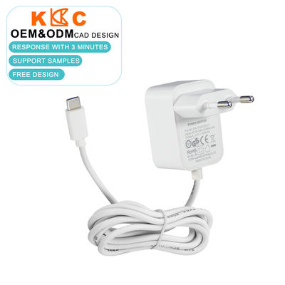 Adaptador de energia Tipo C 12V 3A 36W Carregador USB-C com entrada global