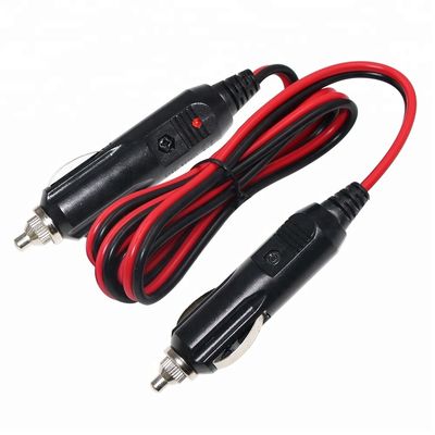 Cigarro do carro homem para homem 10A fusível cabo de energia solar 12-24volt