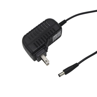 Adaptador de energia universal 9V 1A com múltiplas opções de plugue