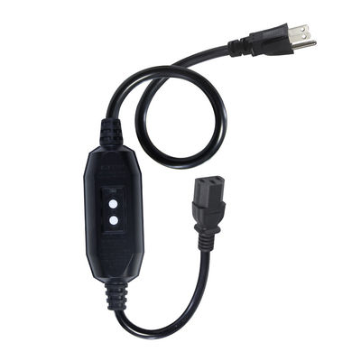 Aparelhos domésticos IP54 Cabo exterior com GFCI NEMA 5-15P a IEC 60320 C13 Fêmea Comprimento do cabo 0,5m