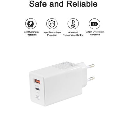 Laptop QC Tipo C Dual PD Carregador 65W Saída 15V 3A para carregamento rápido Adaptador de viagem