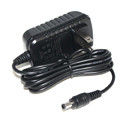 Adaptador de alimentação 12V 1A com tomada de 5,5x2,1 mm