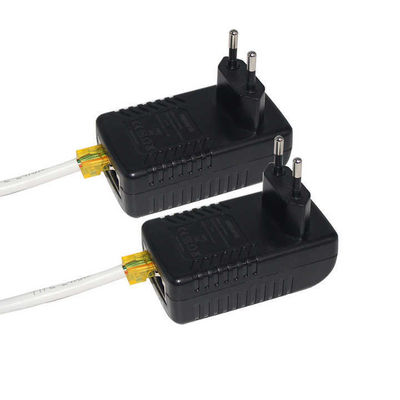 EU Plug PoE Injector- 48V Fornecimento de energia ativa através de Ethernet IEEE 802.3af/at para câmera IP, ponto de acesso sem fio, telefone VoIP