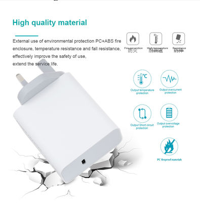 Reino Unido Carregador de parede USB-C de 2 pines, adaptador de energia de saída de alta velocidade de 60W para laptop/tablet/telefone