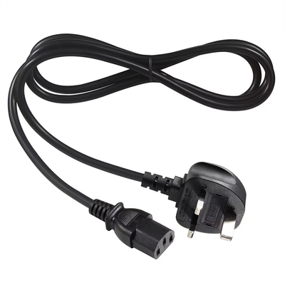 UK Plug to IEC C13 Power Cord 1.8M 250V 10A para monitor de computador
