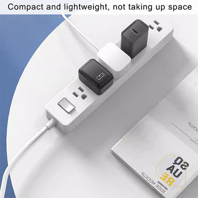 Adaptador de alimentação USB-C UE de 12 V 1 A com cabo de 1 m