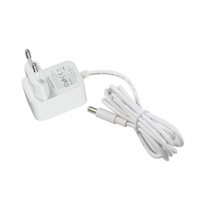 1m comprimento eléctrico 2000Ma Dc Power Cee716 Plug 12V 2A Adaptador AC montado na parede com sobrecarga e proteção contra curto-circuito